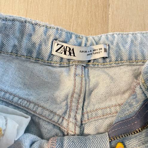 ZARA light wash distressed boyfriend jeans