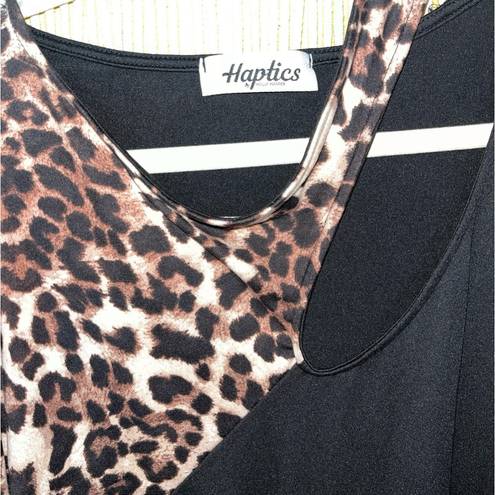 Harper Haptics‎ By Holly  Leopard Print Peekaboo Shirt Size Medium