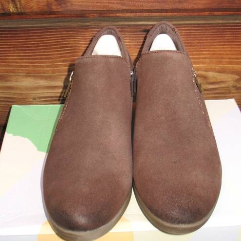 Earth Origins NWT Brown Suede Booties