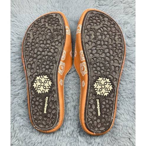 Patagonia  orange swell floral leather slides