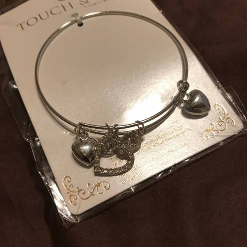 Krass&co Touch &  Bracelet Heart Charms/ Bangles Silver Color Expandable Bangle NEW