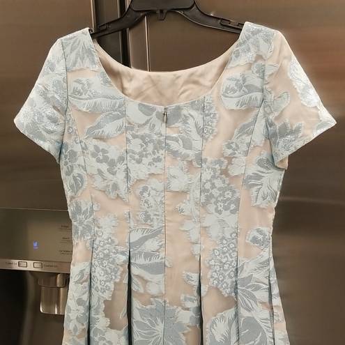 St. John 💕💕 Jacquard Floral Embossed  Cap Sleeve Pleated Cocktail Dress 8 NWOT