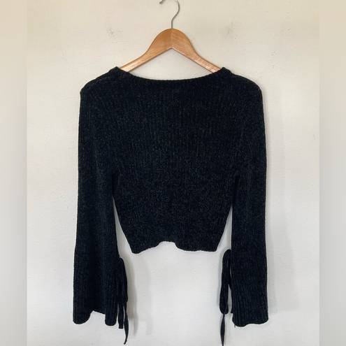 Lovers + Friends  Black Cropped Parkwood Sweater Bell Sleeves Bow Tie Detail S