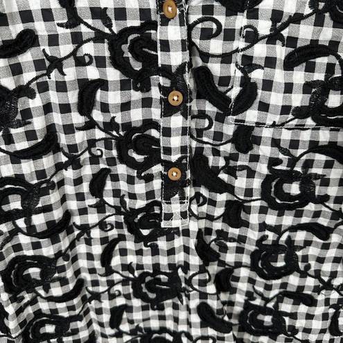 Pilcro  Medium Top Whitney Trapeze Black Gingham Floral Embroidered Anthropologie
