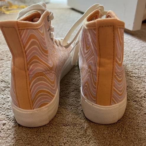 American Eagle Pink/Orange Sneakers