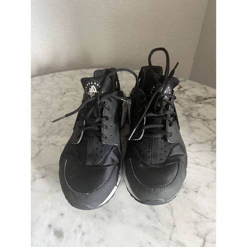 Nike  Air Huarache Run Black White Women's 634835-006 Running Shoes Size 9