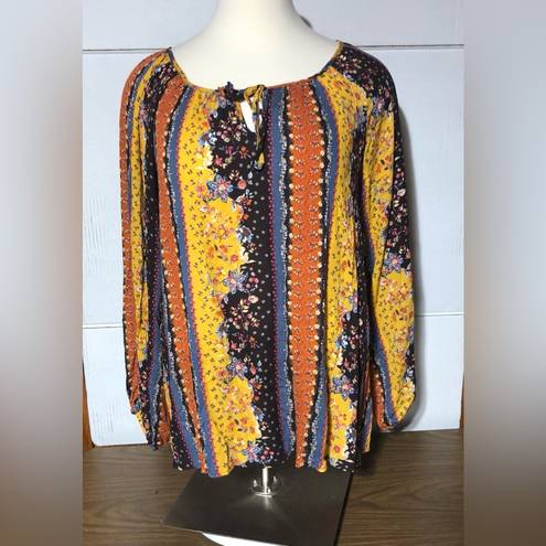 Harper Haptics by Holly  3X colorful flowy peasant blouse.