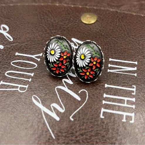 Daisy Vintage 1970s Black White  Red Floral Cabochon Stainless Steel Earrings