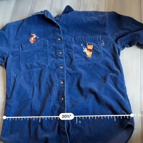 Disney Vintage  Pooh and‎ Tigger Embroidered Button Up Size L