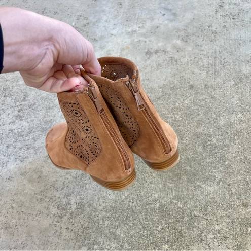 Jack Rogers  Ronnie Bootie Laser Cut Luggage Tan Suede Boot Flat Size 6.5