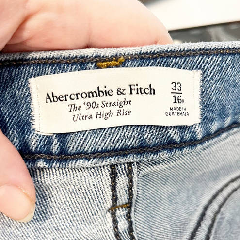 Abercrombie & Fitch  The 90's Straight Ultra High Rise Crossover Waist Jeans 16