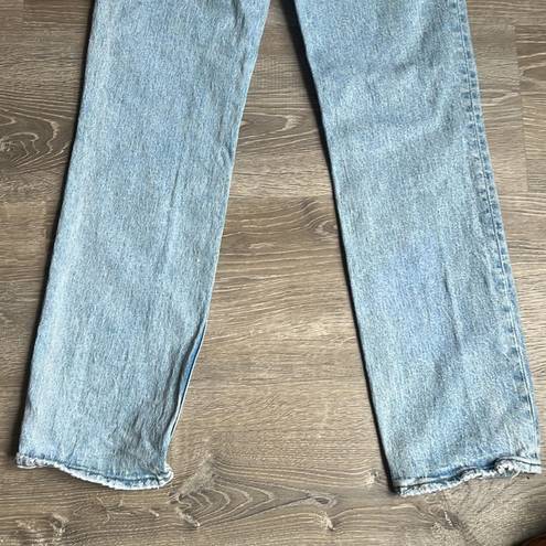 Abercrombie & Fitch  Ultra High Rise 90s Straight Jean criss cross