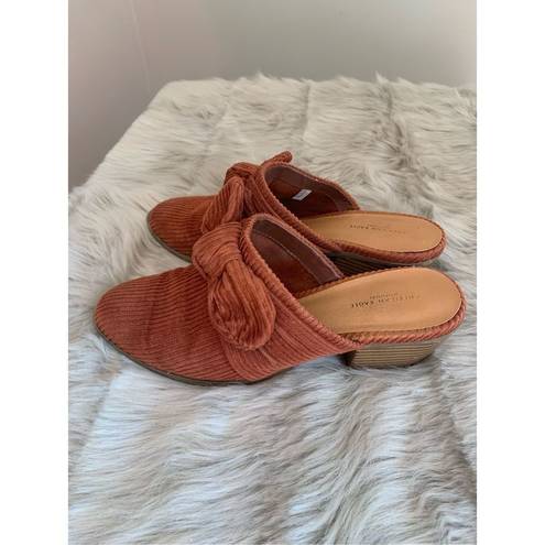 American Eagle Outfitters Womens Shoes Clogs Heels Size 8 Corduroy Bows Brown