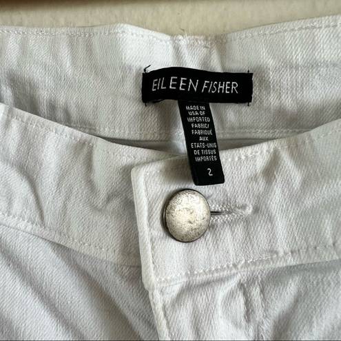 Eileen Fisher  Slim-Fit Ankle Jeans in White Size 2