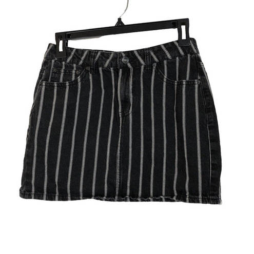 Vanilla Star Jeans Black and White Denim Striped Mini Skirt 27 Juniors 5 Western Jeans Vanilla Star