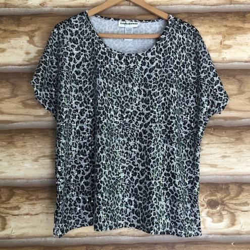 Cathy Daniels  iridescent sequin animal leopard print tee size large