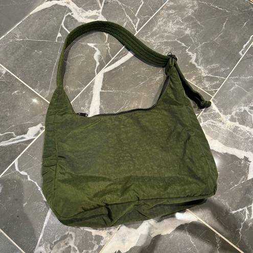 Baggu  Nylon Shoulder Bag in Bay Laurel