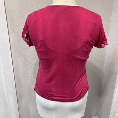 Natori | Pink Mauve Lace Trim V-neck Tee