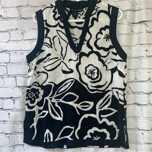 Saint Tropez West  100% Linen Black and White Graphic Sleeveless Deep V-Neck Tank