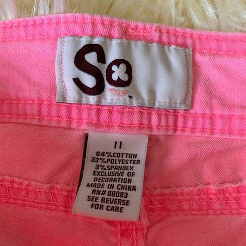 SO  Junior’s Neon Pink Ankle Pants Size 11