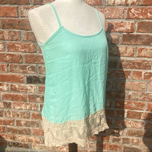 Romeo + Juliet Couture  blue and tan lace trimmed blouse / XS / Good condition*