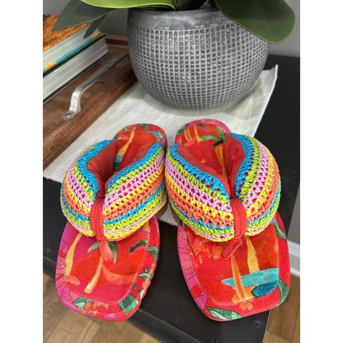 Farm Rio  Toucans Crochet Puffy Flip Flop Toucans Puffy Womens Size 6