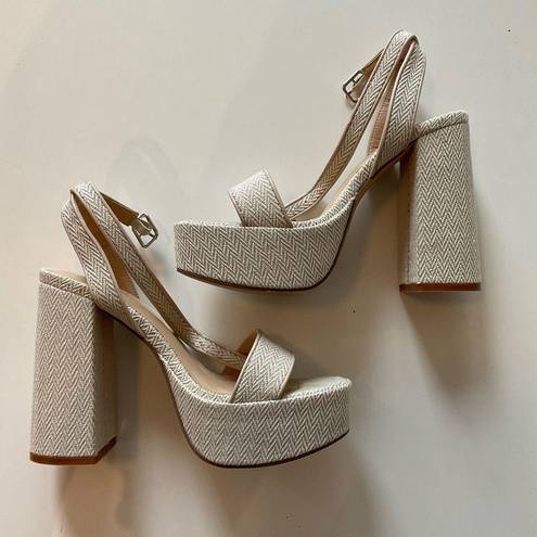 Scoop "High Heel Platform" Sandals, size 7 Tan