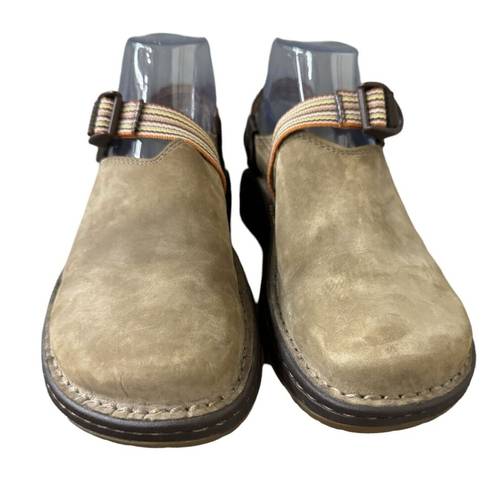 Chaco Shoes Womens 9 Tan Brown Toecoop Brown Suede Leather Clogs Straps Outdoors