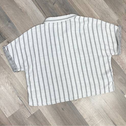 Thread and Supply  Striped Button Front Crop Shirt White Gray XL