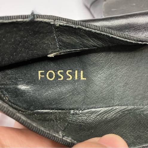 Fossil  black leather ballet flats with bee charm pendant size 10