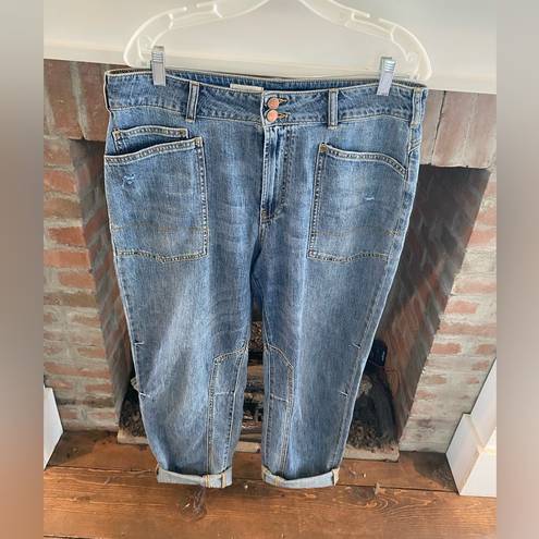 Pilcro  by Anthropologie The Wanderer High Rise Jeans size 30, Inseam 31 Inches