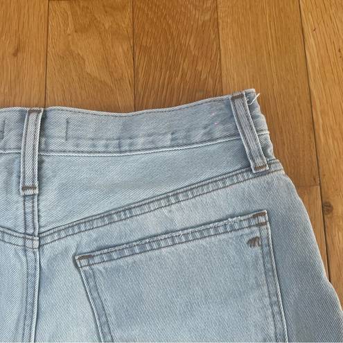 Madewell  The Mom Jean Short 27 Light Wash