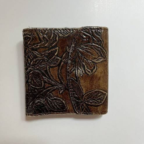 Patricia Nash  Brown Leather Floral Embossed Snap Close Wallet