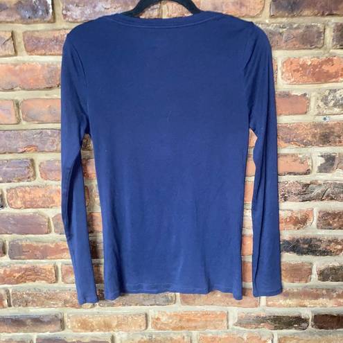 Merona  Navy Blue Long Sleeve V-Neck The Ultimate Tee T-Shirt Women's Size Small