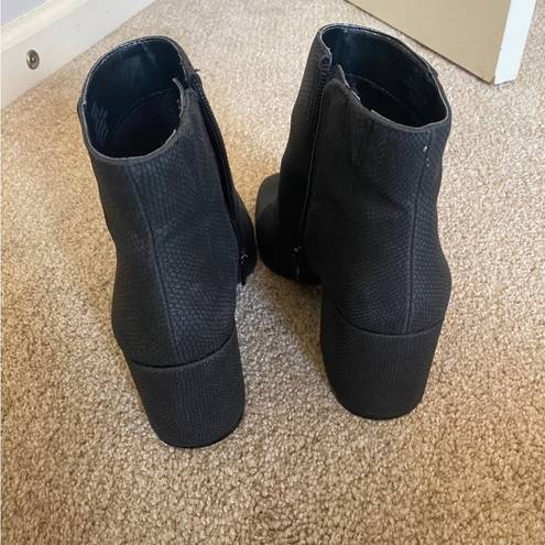 mix no. 6  Black Heel Ankle Booties Size 7.5