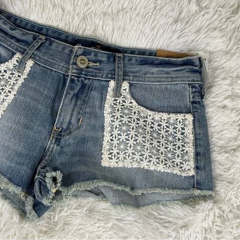 Hollister  Short-Short Low Rise Lace Pocket Raw Hem Blue Denim Jean Shorts 00 New