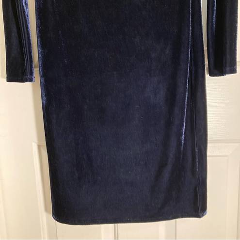 Chelsea and Violet  NWT Stunning Deep Blue Velvet Midi Dress Size Medium