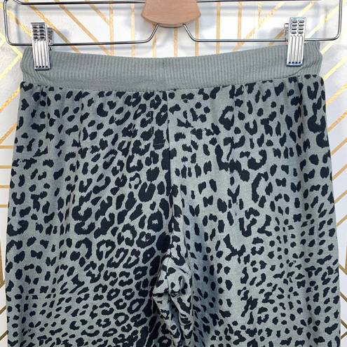 Chaser  Cozy Knit Jogger Sweatpant Safari Leopard