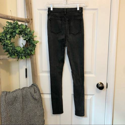 Pretty Little Thing  5 Pocket Skinny Jeans