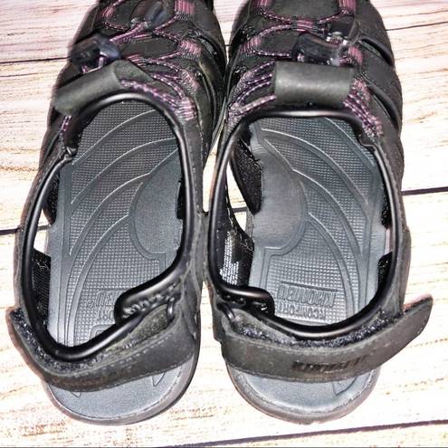 Khombu  Ashley Black with Purple Fisherman Sandals Size 7M