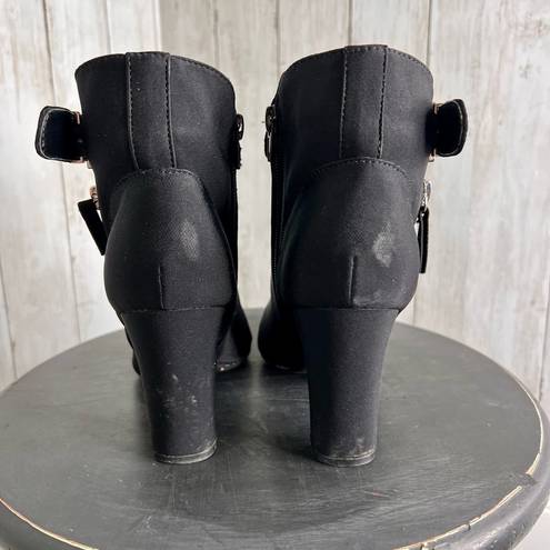 Unisa  Unrowen Heeled Booties