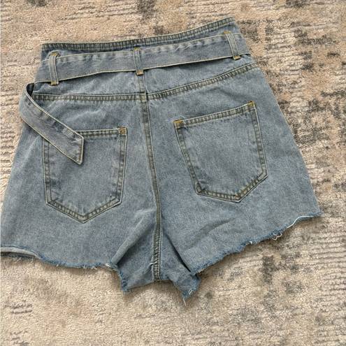 Kittenish Blue Jean Shorts with Belt Size S