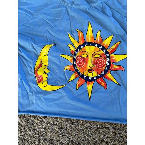 The Moon  and sun blue crop top size small