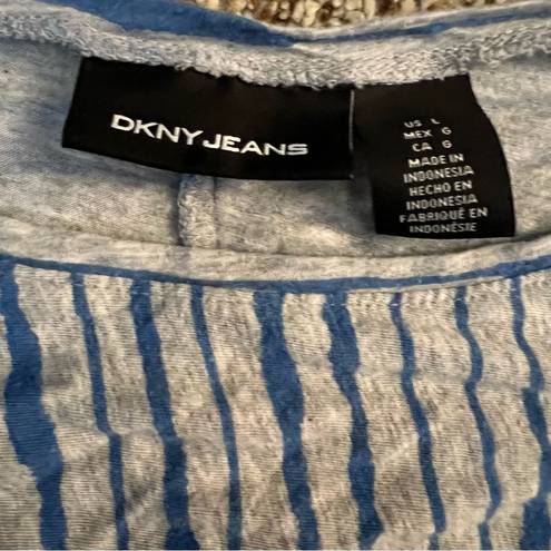 DKNY Tshirt