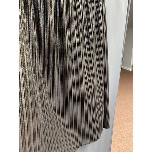 St. John  Foiled Pleated Jersey Skirt Collection large  NWOT b49