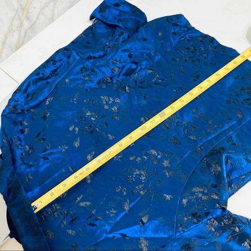 Dress Barn Vintage Asian style royal blue silky embroidered cropped women’s blazer, size S