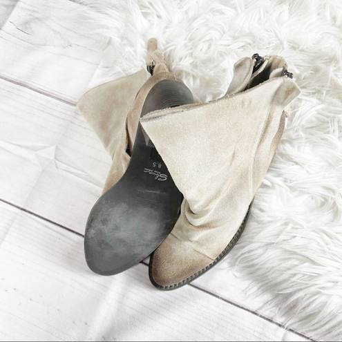 sbicca  - Millie Women's Suede Leather Ankle Booties in Beige Size 8.5