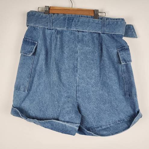 INC Jeannie Mai for  Light Wash Blue Denim Cargo Shorts Belt Size 10