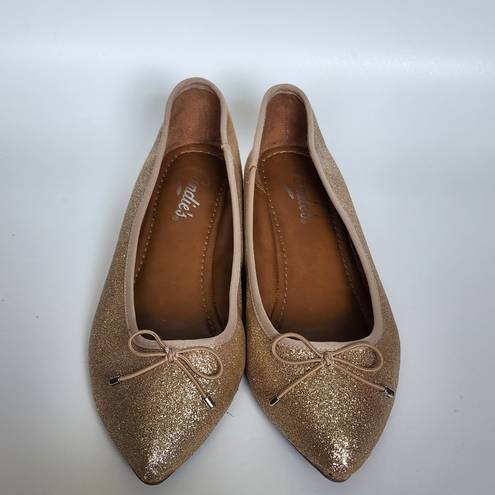 Candie's  Balero gold glitter bow flats size 9½