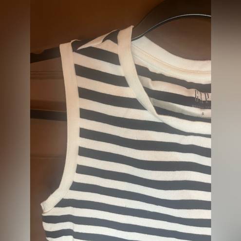 Gap  // Navy + Cream Striped Tank // Size S